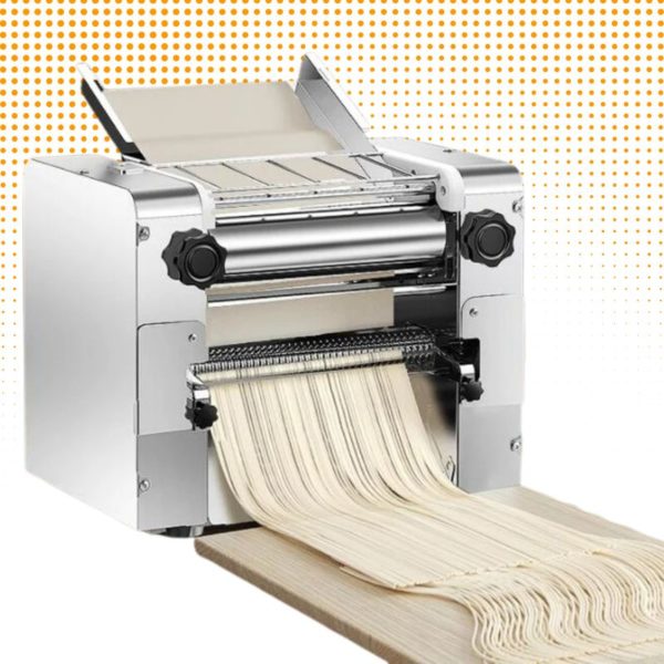 machine porfessionnel avec des pâtes